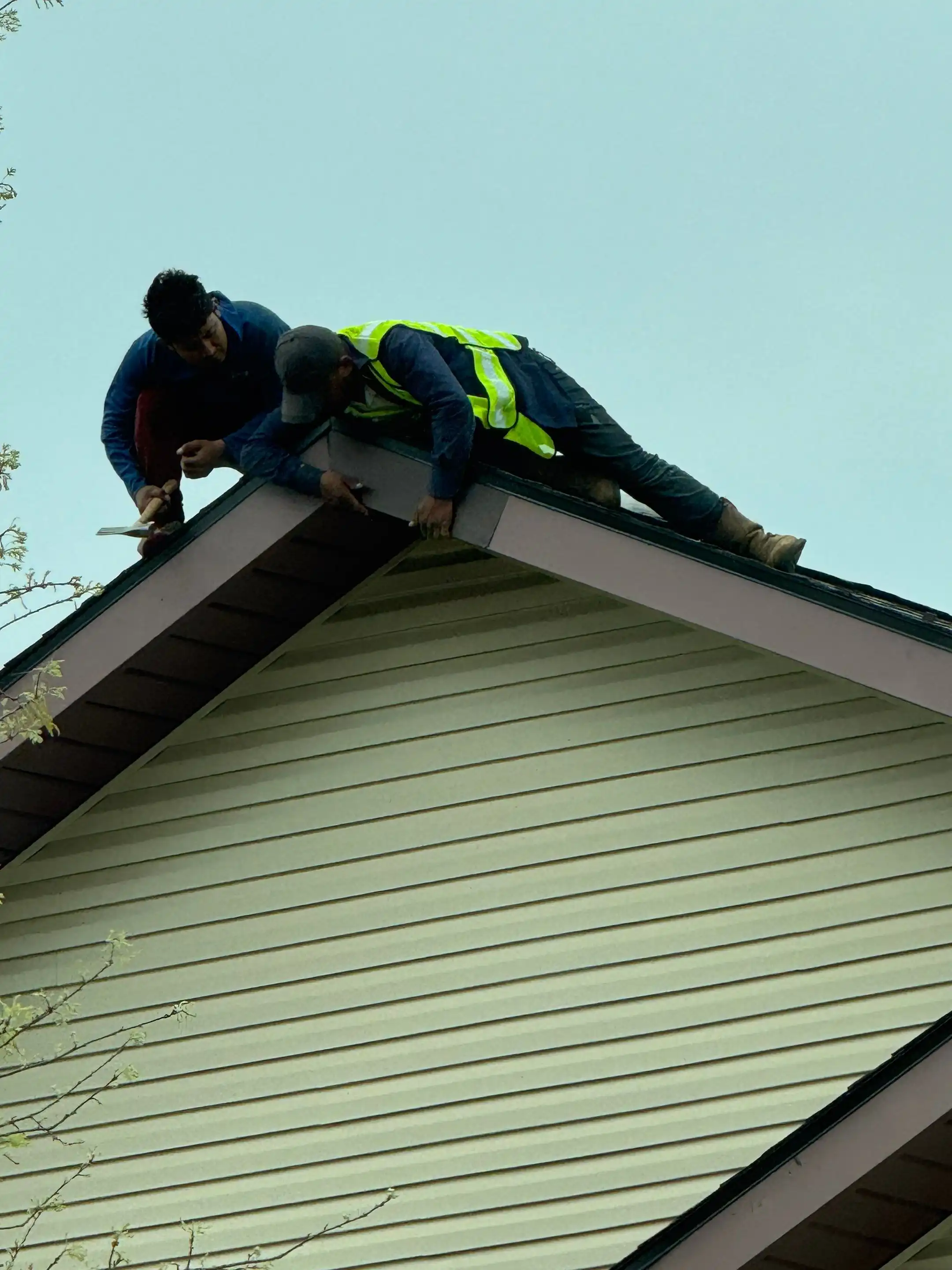 7 Signs Your Williamsport Commercial Roof Needs to Be Replaced